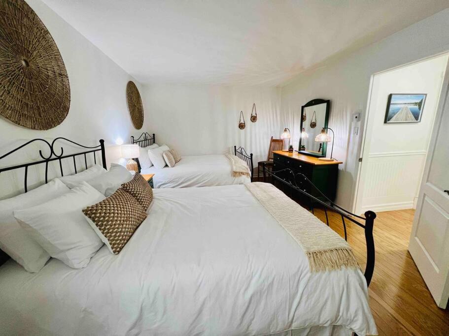 P Tit Boreal- 2 Minutes De La Plage Memphremagog Apartment Exterior photo